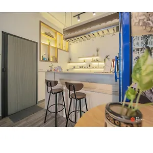  胶囊旅馆 8h-hostel